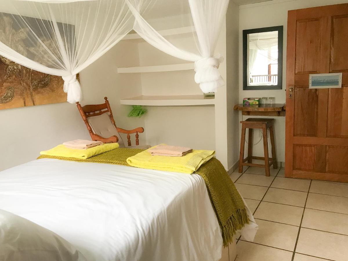 C-Mew Guest House Tofo Экстерьер фото
